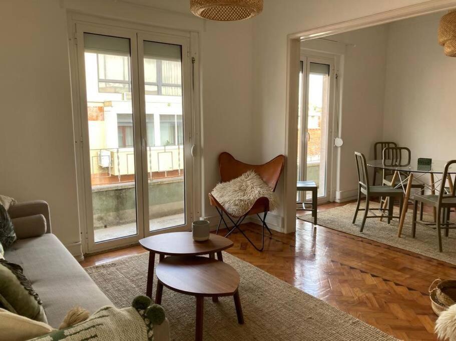 Ferienwohnung Apartamento Bem Localizado Para Familias & Amigos Lisboa Exterior foto
